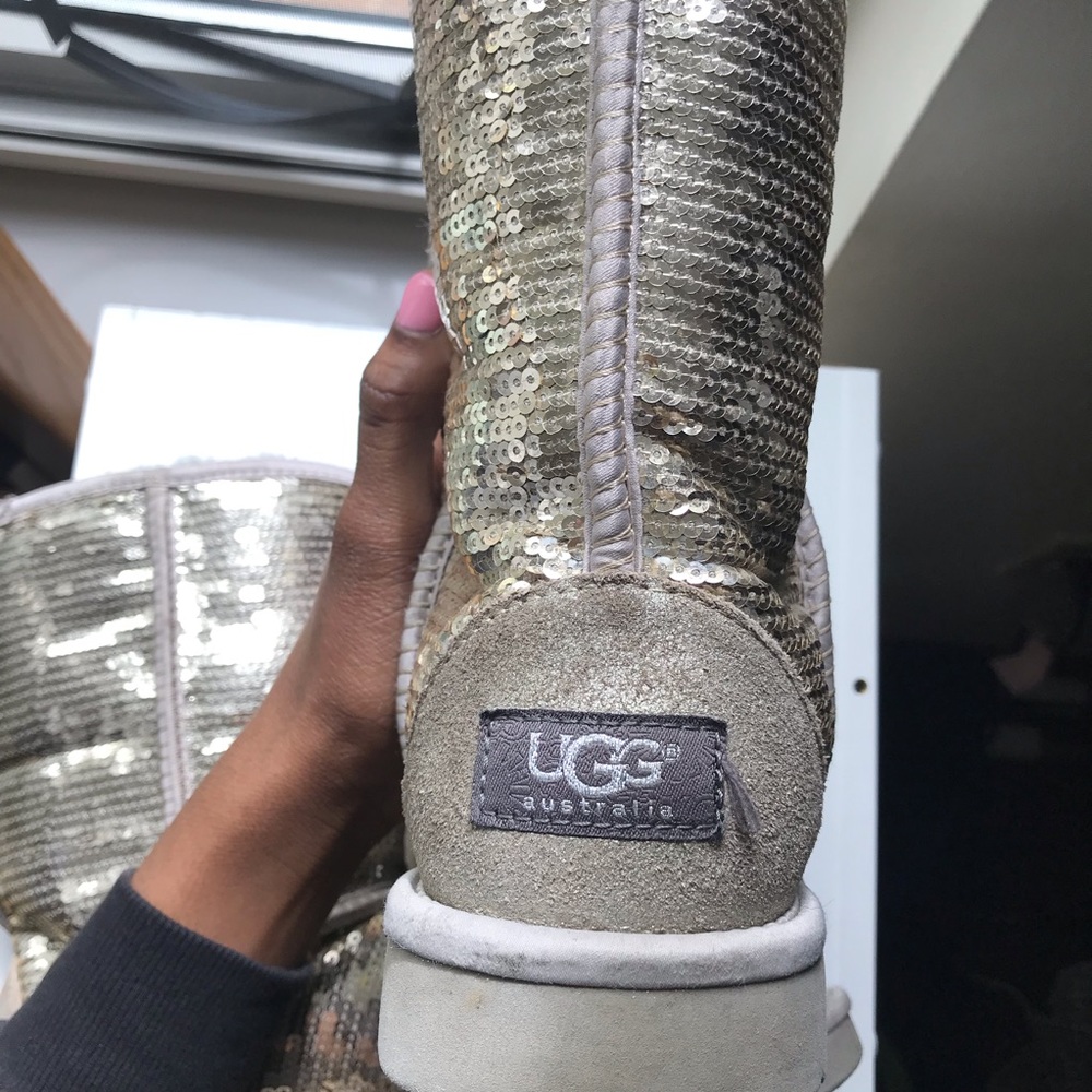 Ugg Classic Short Boot - image 2